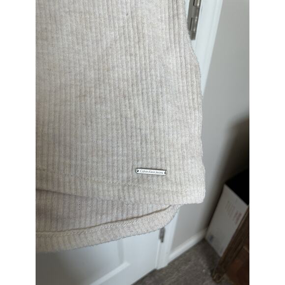 Calvin Klein Women’s Cut Out Sleeveless Ribbed Tank Top Cream Stretchy Soft Sz M - Picture 4 of 6